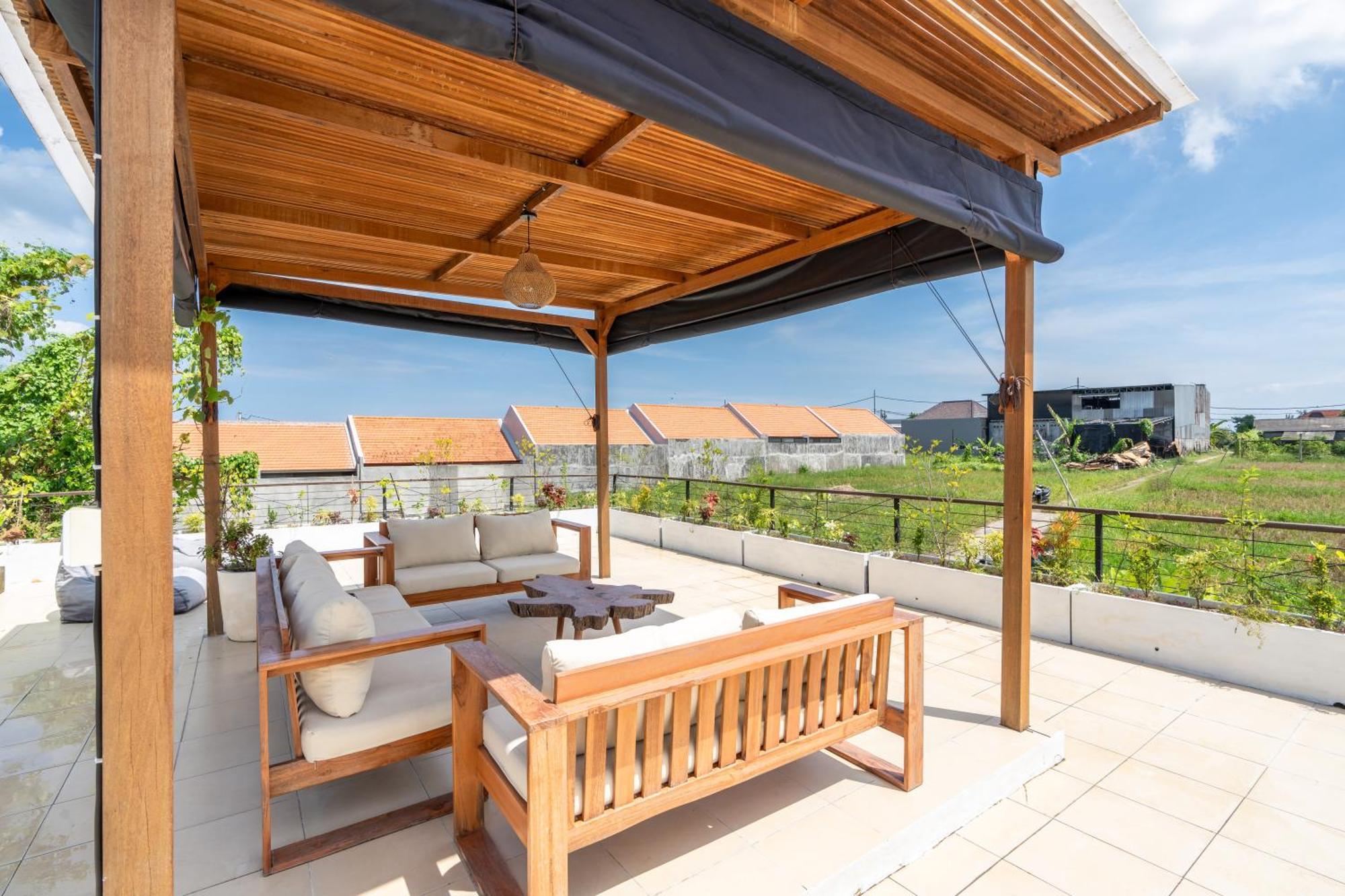 Villa Primarosa - Charming 3Br Villa With Rooftop Munggu Exterior photo