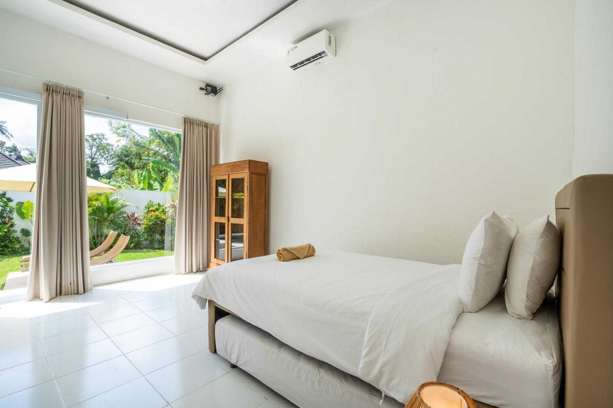 Villa Primarosa - Charming 3Br Villa With Rooftop Munggu Exterior photo